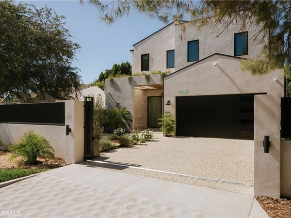 14755 Hesby Street , Sherman Oaks, CA 91403