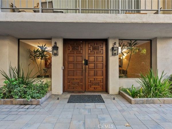 330 W California , Pasadena, CA 91105