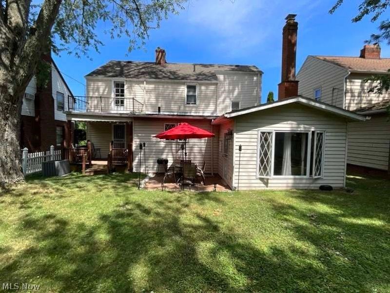 25200 Glenbrook Boulevard, Euclid, OH 44117 Photo 2