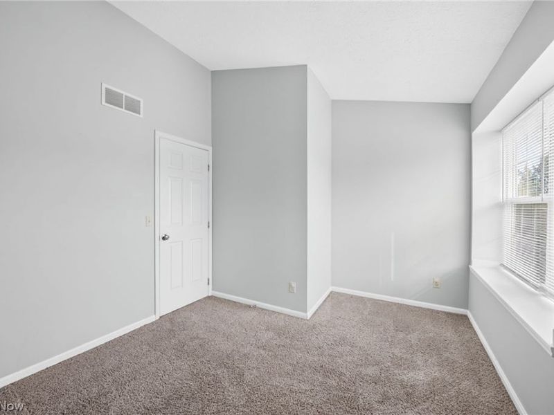 4228 River Ridge Drive , Cleveland, OH 44109 Photo 17