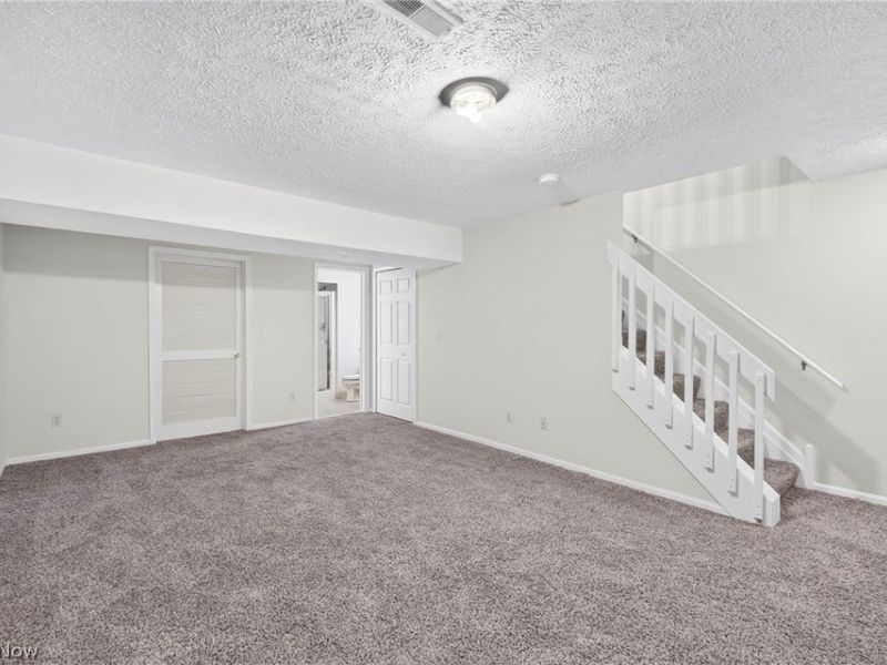 4228 River Ridge Drive , Cleveland, OH 44109 Photo 19
