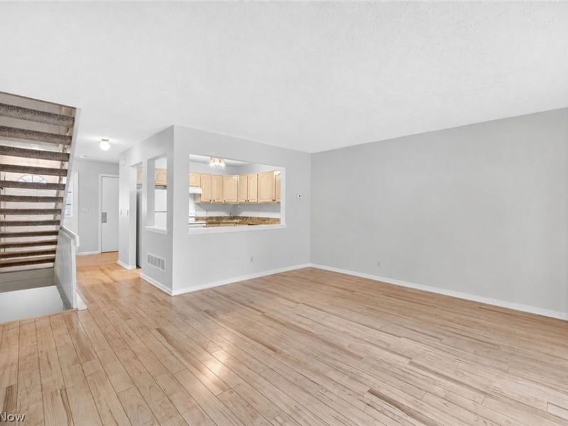 4228 River Ridge Drive , Cleveland, OH 44109 Photo 4