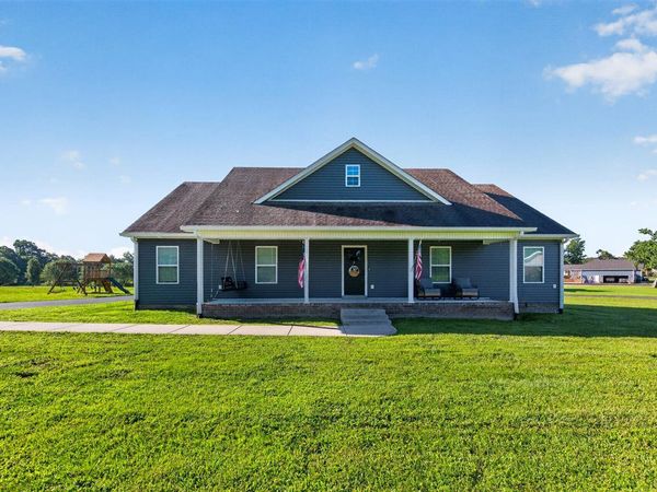 431 Carnes Road, Smiths Grove, KY 42171
