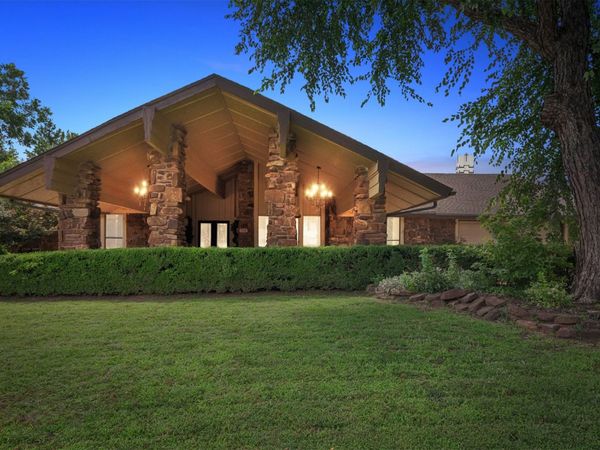 7118 S Birmingham Place, Tulsa, OK 74136