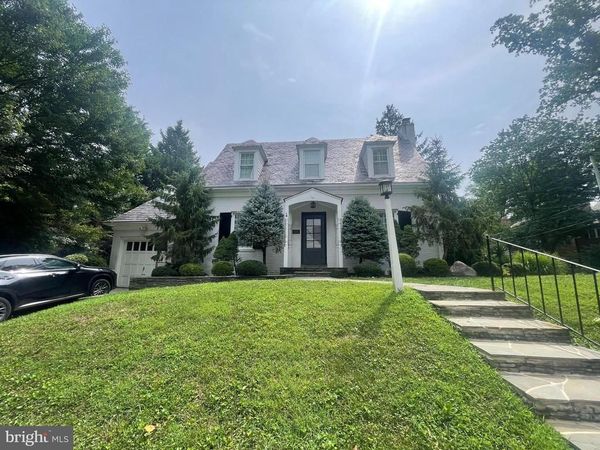 8201 LARRY PLACE, CHEVY CHASE, MD 20815