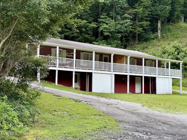 4719 Jordan Road, Coeburn, VA 24230