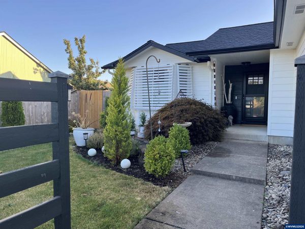 3109 28th Av SE, Albany, OR 97322