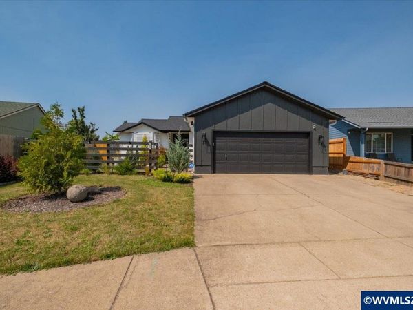 3109 28th Av SE, Albany, OR 97322