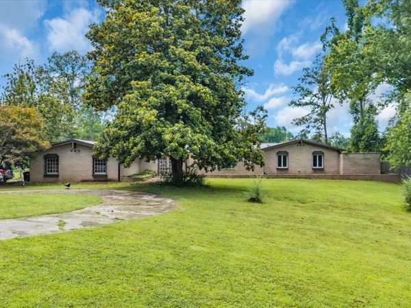 6126 Manchester Hwy, Morrison, TN 37357