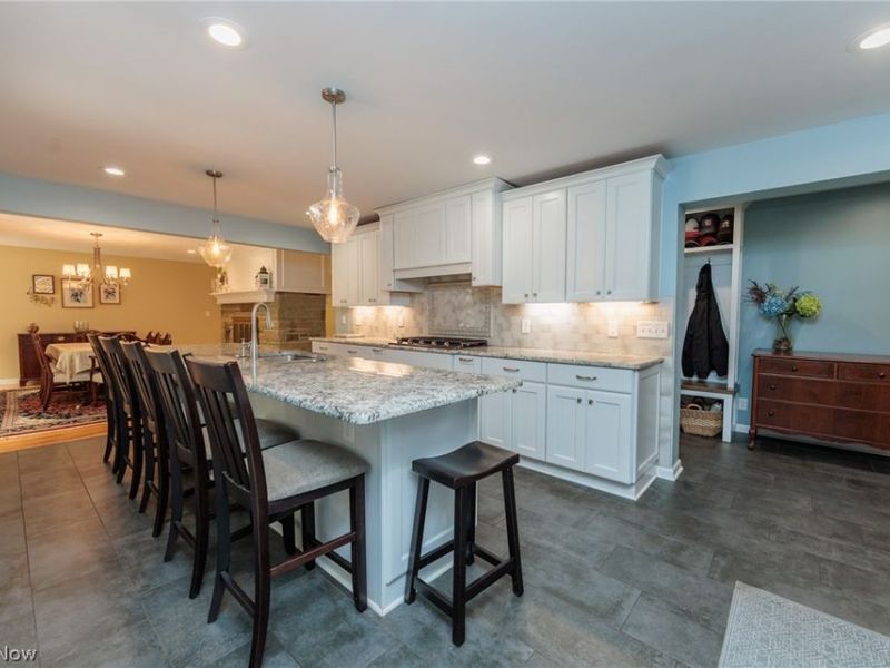 10710 Cardinal Lane, Brecksville, OH 44141 Photo 2