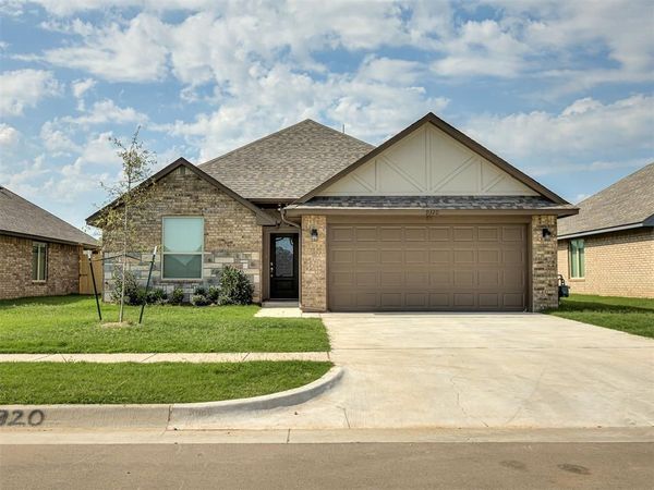 9320 NW 143rd Street, Yukon, OK 73099