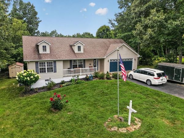 1044 Ackia Drive, Crossville, TN 38572