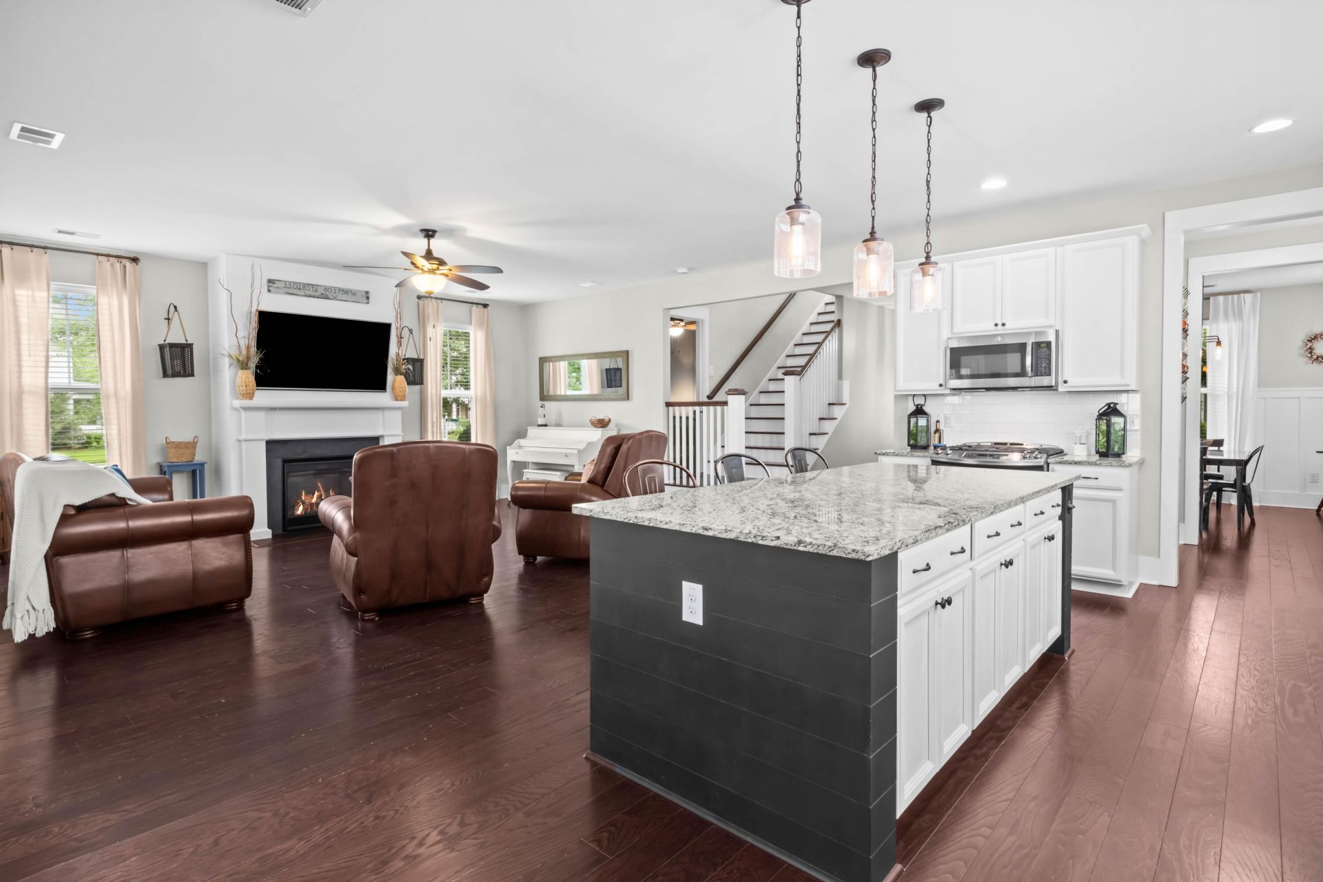 251 Ribbon Road Photo 17