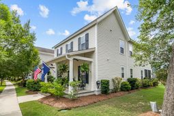 251 Ribbon Road photo 4