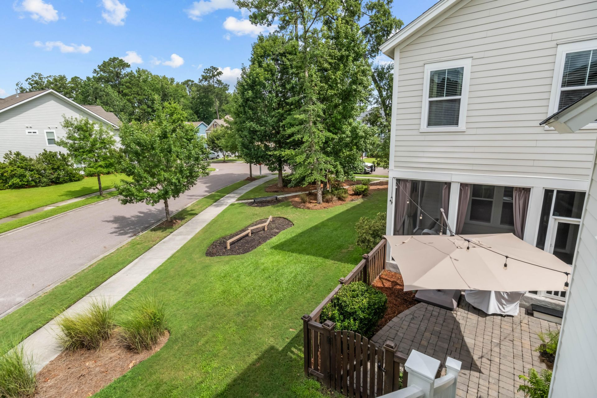 251 Ribbon Road Photo 32
