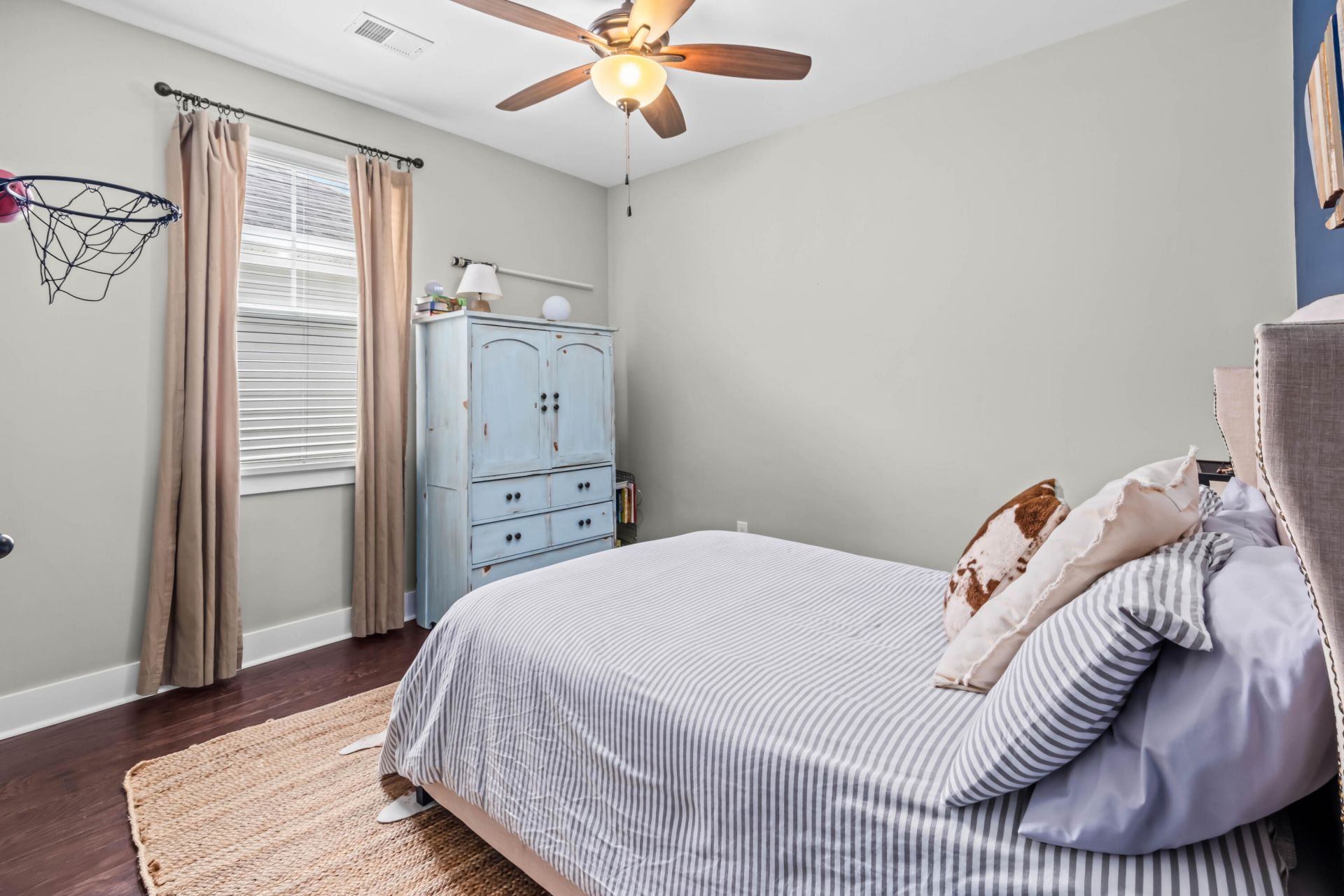 251 Ribbon Road Photo 44