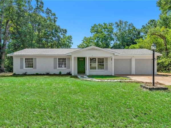 4321 Shan Drive E, Mobile, AL 36693