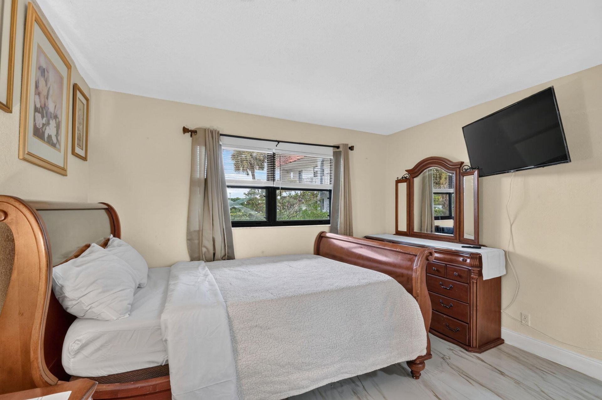 2101 W Woolbright Road, Unit J107, Boynton Beach, FL 33426 Photo