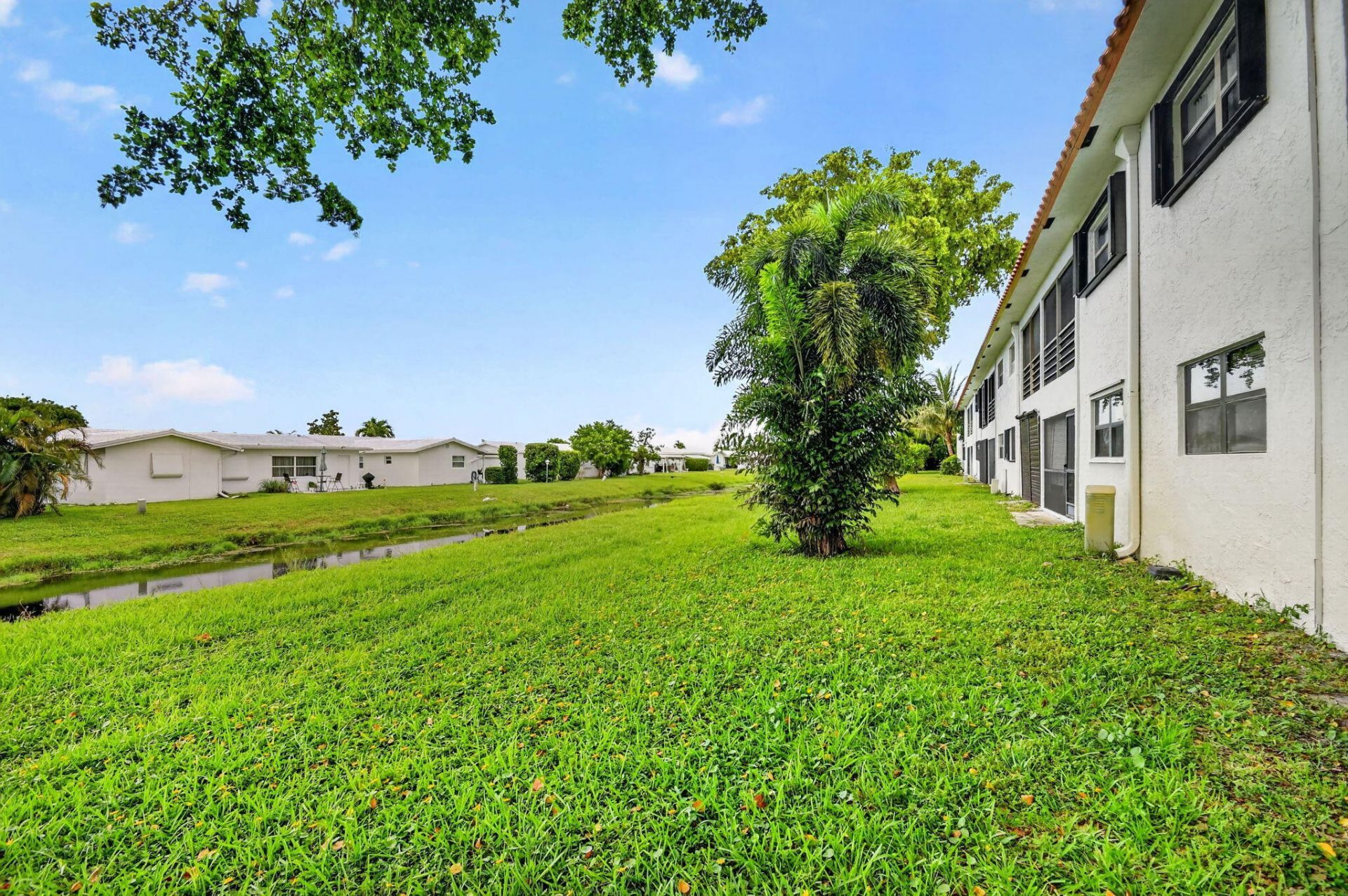 2101 W Woolbright Road, Unit J107, Boynton Beach, FL 33426 Photo