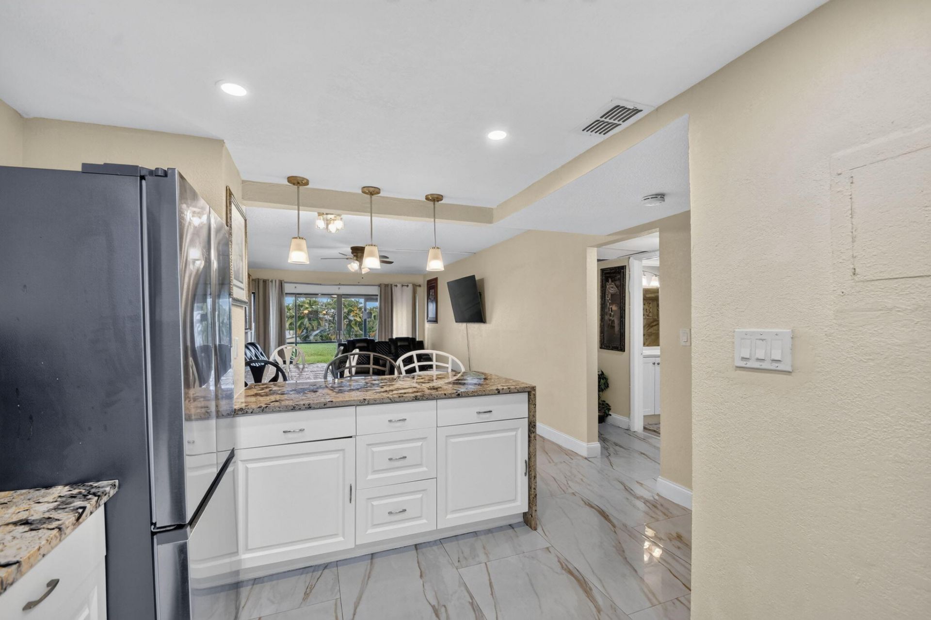 2101 W Woolbright Road, Unit J107, Boynton Beach, FL 33426 Photo