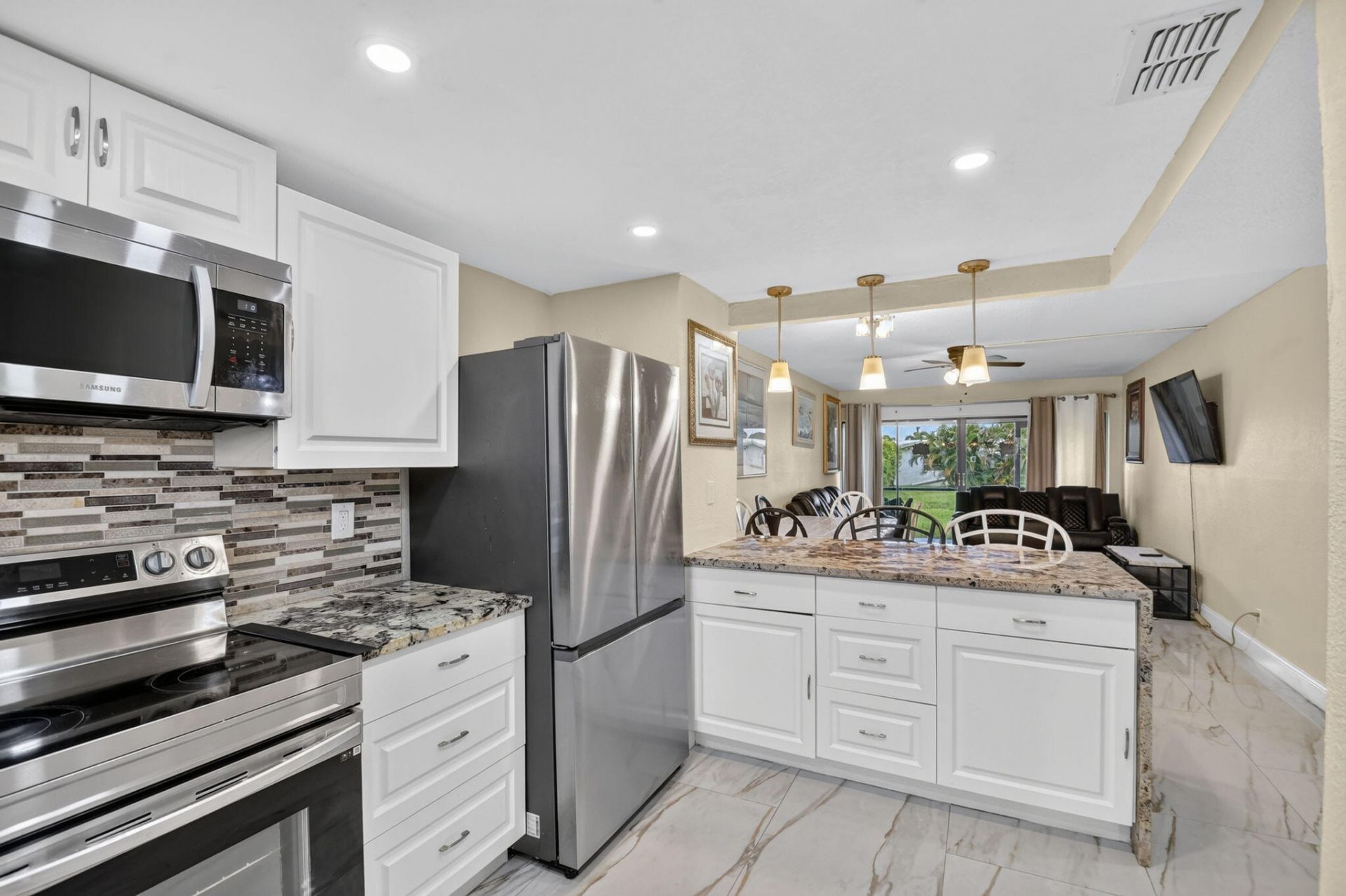 2101 W Woolbright Road, Unit J107, Boynton Beach, FL 33426 Photo
