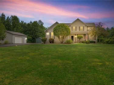 4801 Verplank Road , Clay, NY 13041