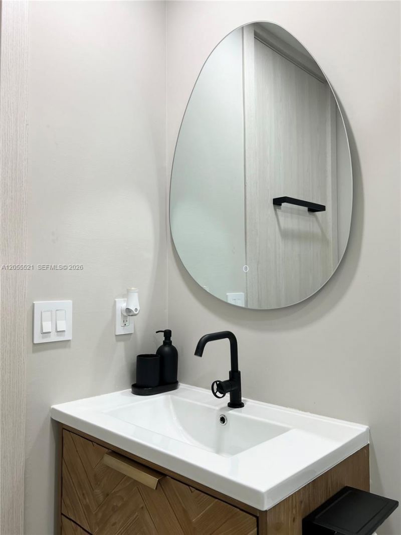 4515 Alton Rd , Miami Beach, FL 33140 Photo