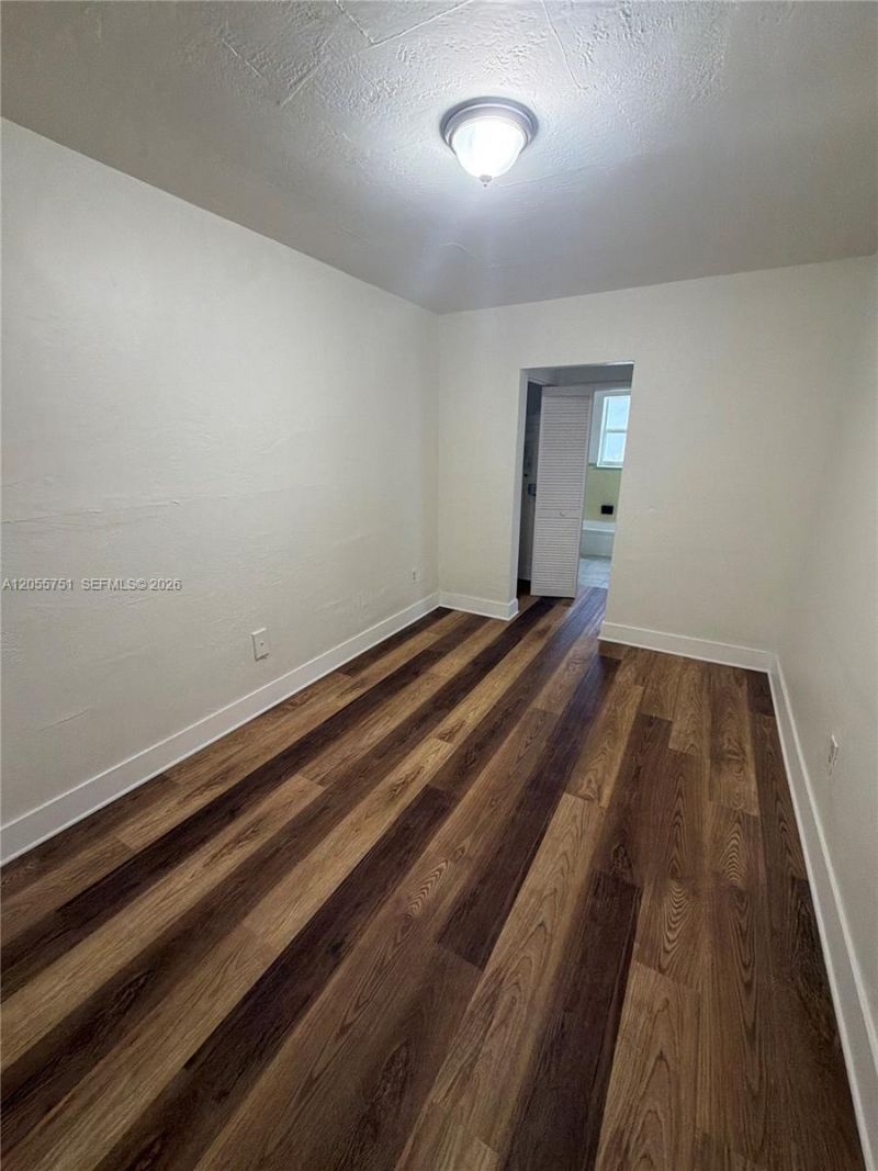 3669 Thomas Ave , Unit 16, Miami, FL 33133 Photo