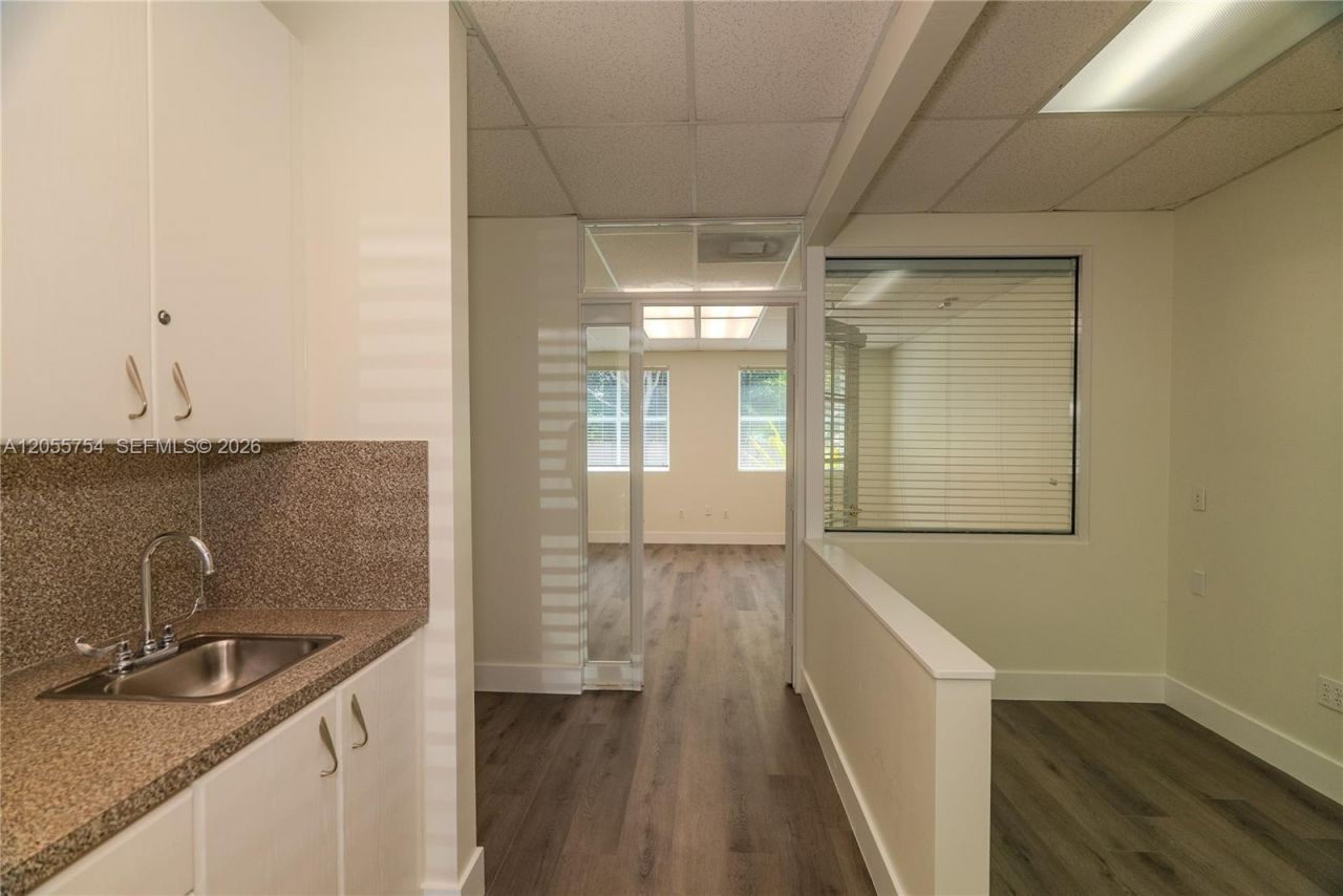 5220 S University Dr , Unit 109C, Davie, FL 33328 Photo