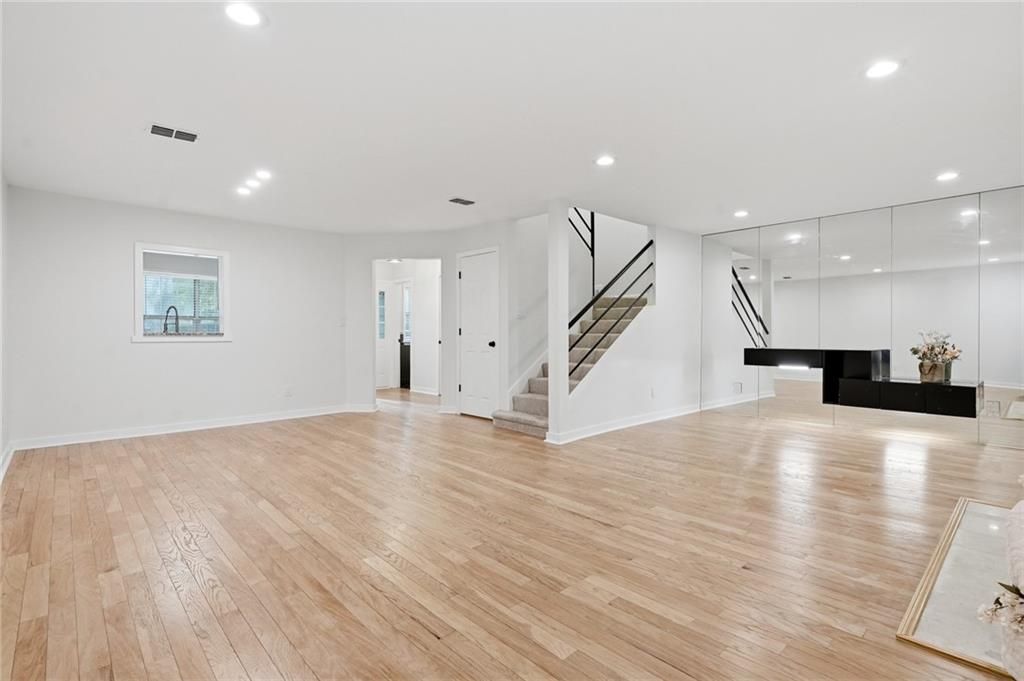 512 Mcgill Place Ne, Atlanta, GA 30312 Main Photo