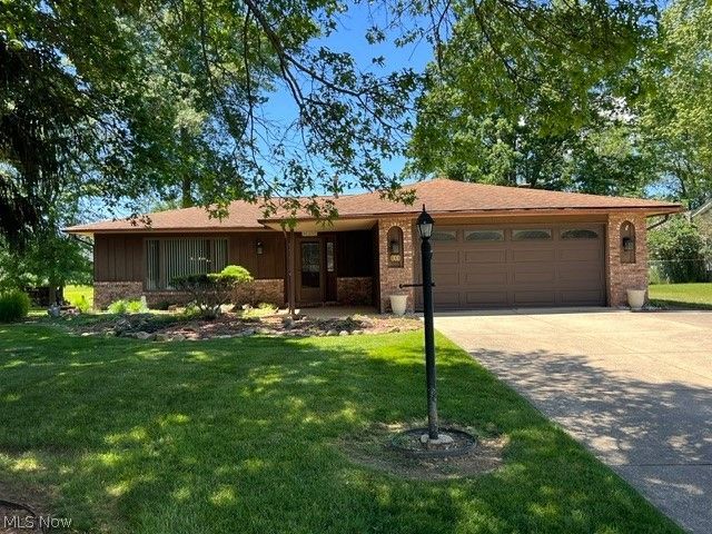 844 Westminister Drive , Brunswick, OH 44212