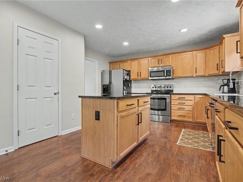 63 Creekledge Lane, Copley, OH 44321 Photo 13