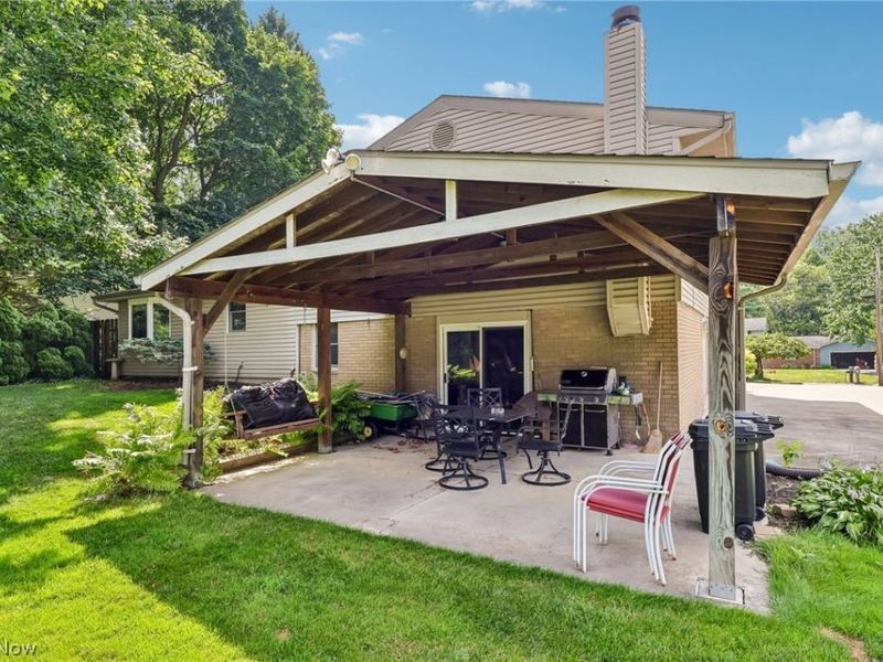 8127 Rolling Brook Road, Sagamore Hills, OH 44067 Photo 33