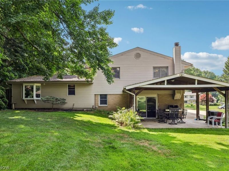 8127 Rolling Brook Road, Sagamore Hills, OH 44067 Photo 34