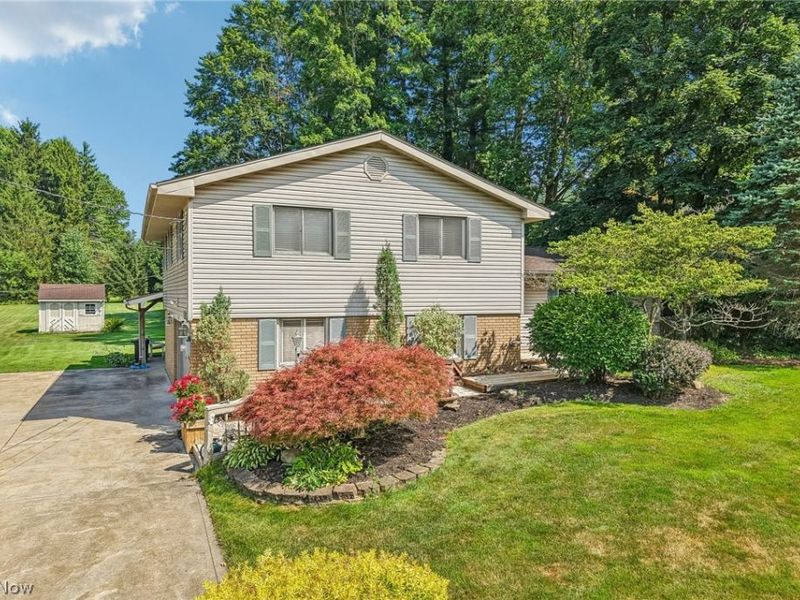 8127 Rolling Brook Road, Sagamore Hills, OH 44067 Photo 39