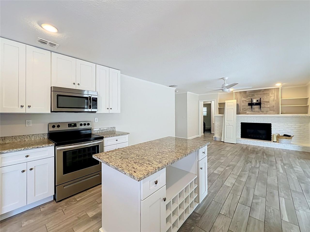 411 Monticello Drive, Altamonte Springs, FL 32701 Photo