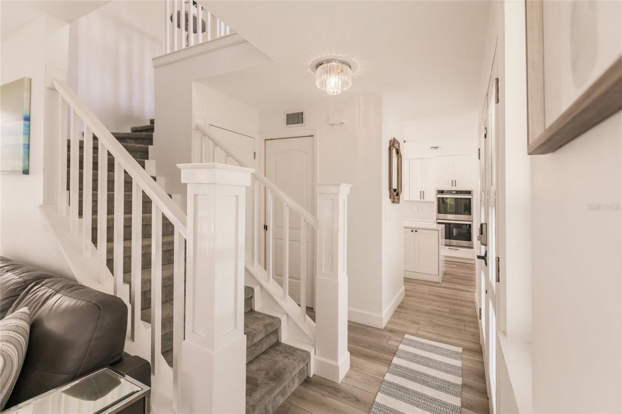 1587 Firethorne Lakes Drive, Sarasota, FL 34240 Photo