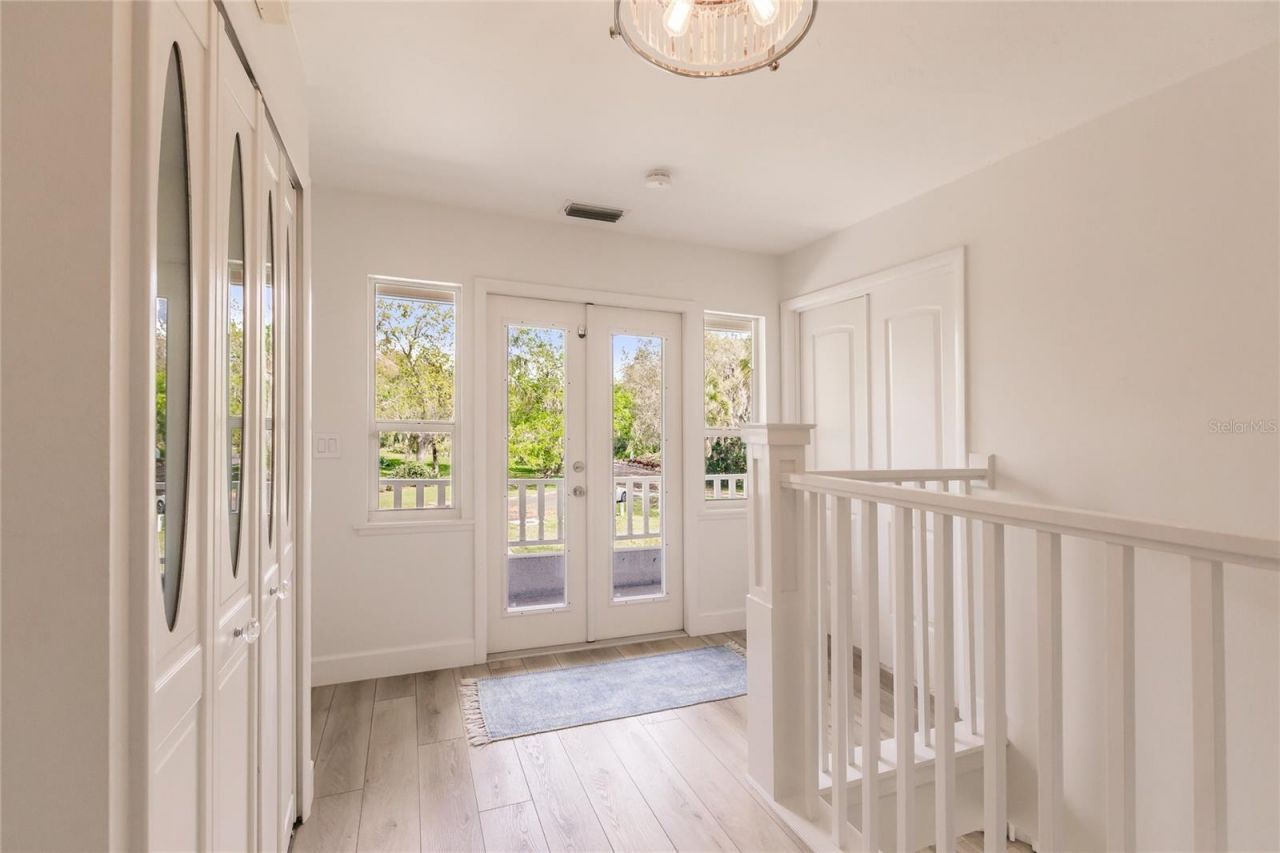 1587 Firethorne Lakes Drive, Sarasota, FL 34240 Photo