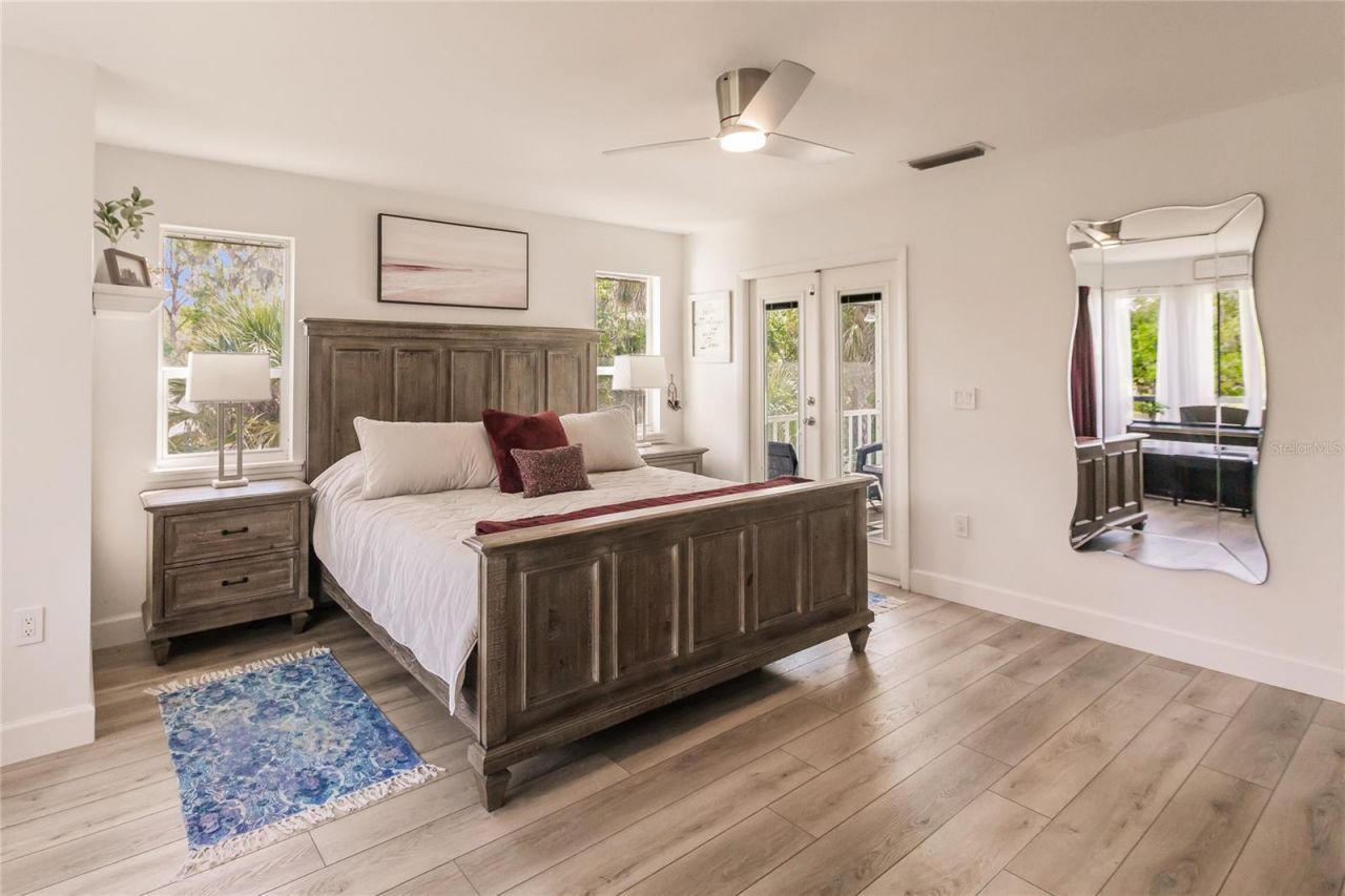 1587 Firethorne Lakes Drive, Sarasota, FL 34240 Photo