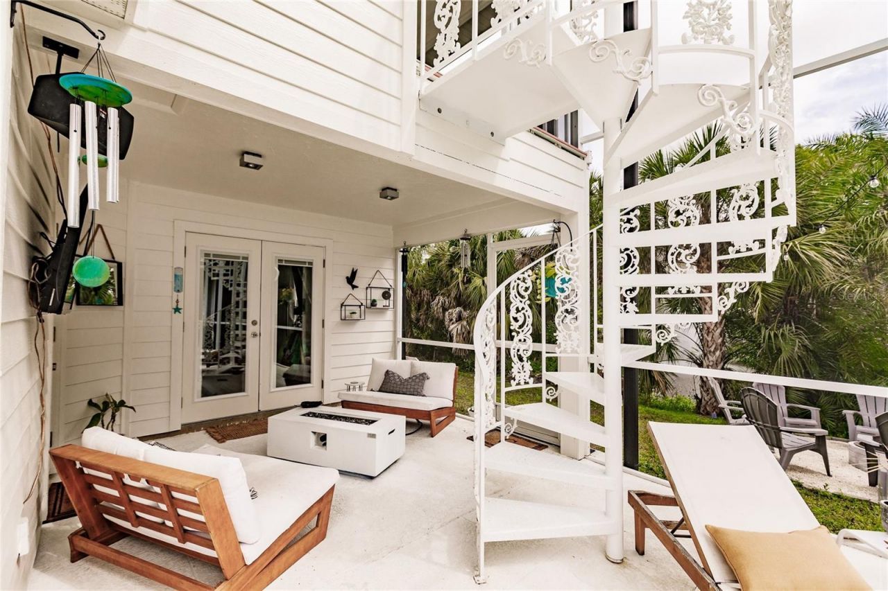 1587 Firethorne Lakes Drive, Sarasota, FL 34240 Photo