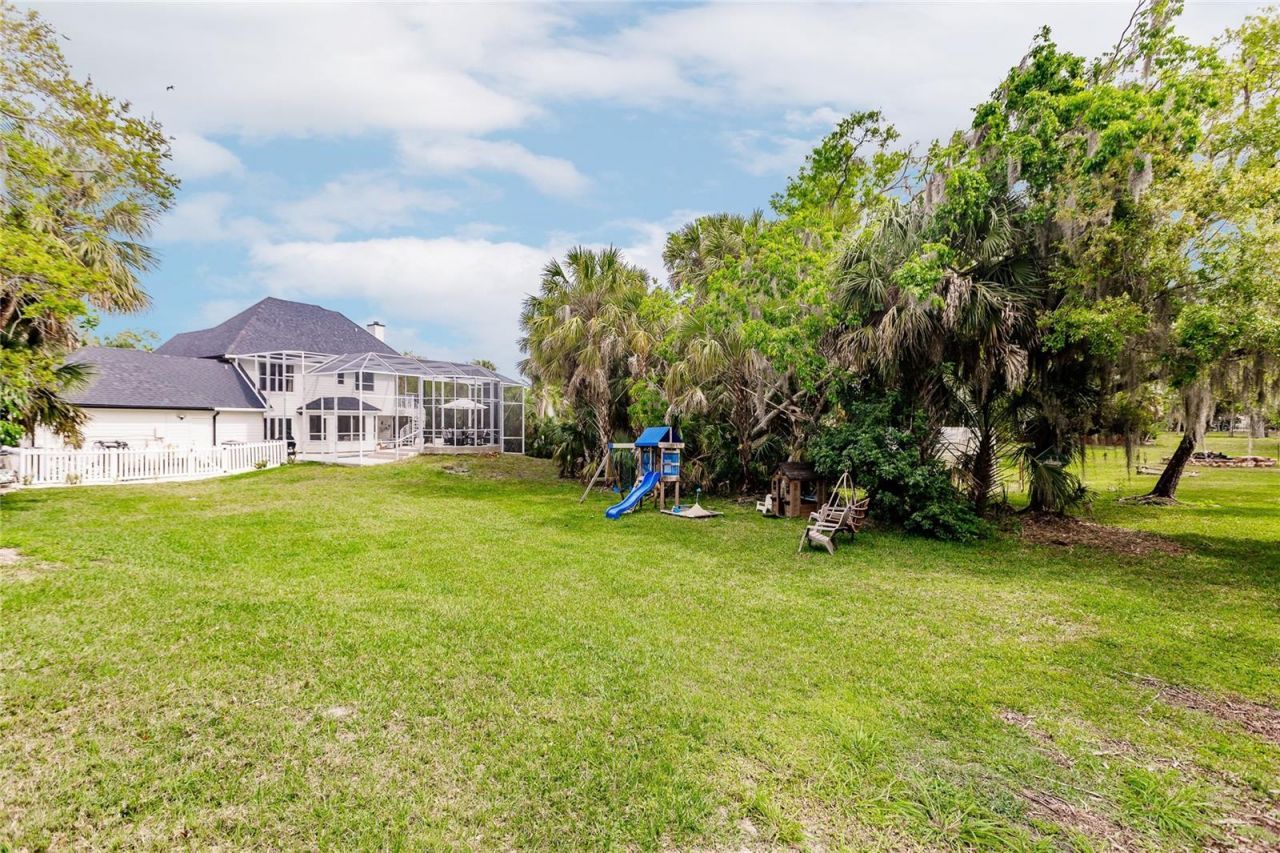 1587 Firethorne Lakes Drive, Sarasota, FL 34240 Photo
