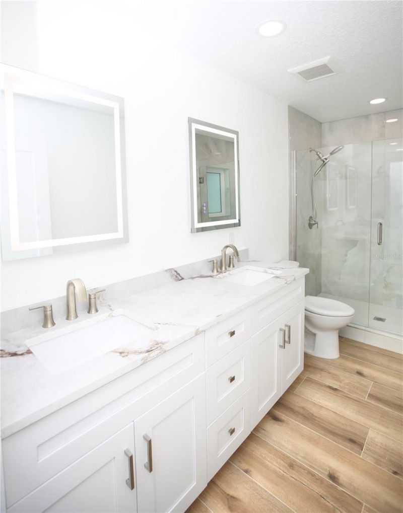 1646 Robin Hood Lane, Clearwater, FL 33764 Photo