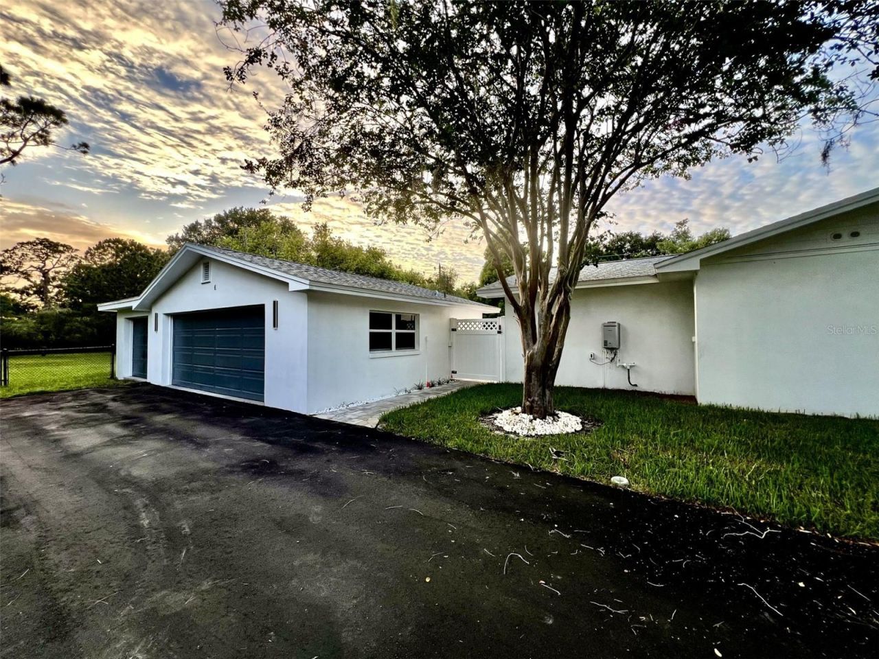 1646 Robin Hood Lane, Clearwater, FL 33764 Photo