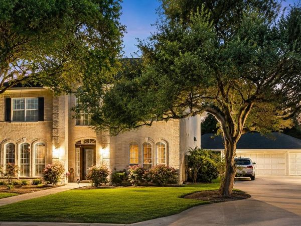 5528 VAN WINKLE LN , Austin, TX 78739