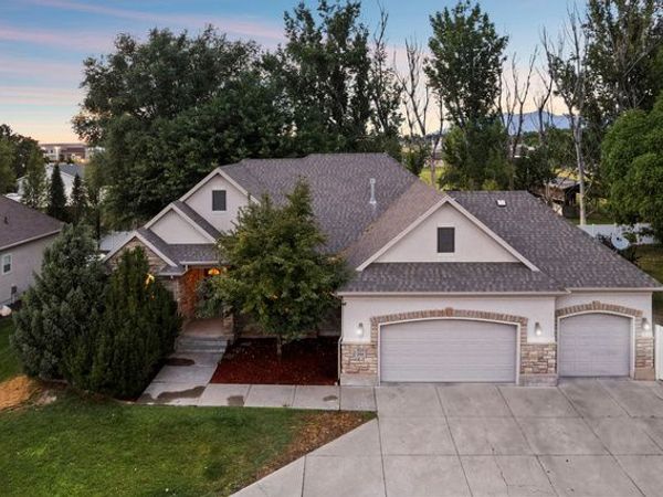 206 N 2975 W, West Point, UT 84015