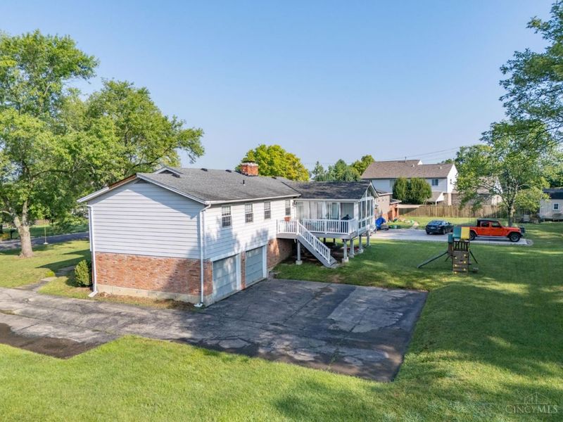 10370 KINGSPORT Drive, Evendale, OH 45241 Photo 37