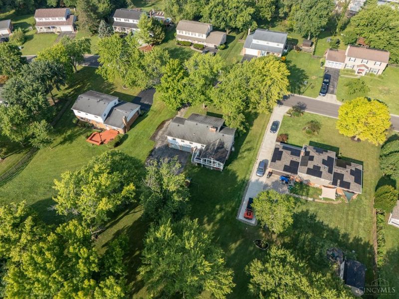 10370 KINGSPORT Drive, Evendale, OH 45241 Photo 46