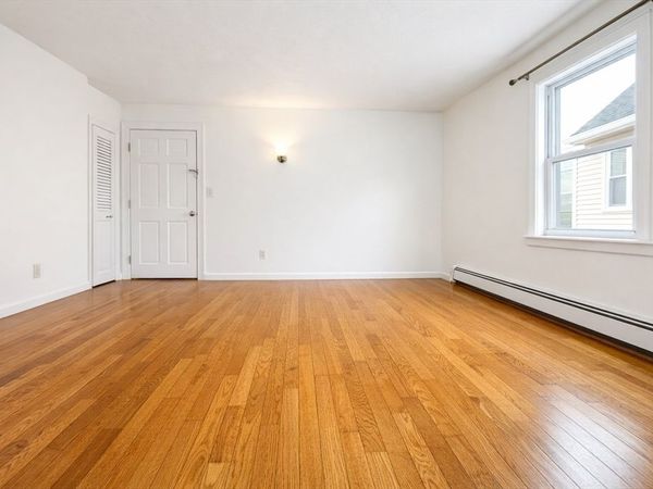 35 Parker St, Unit 2, Quincy, MA 02169