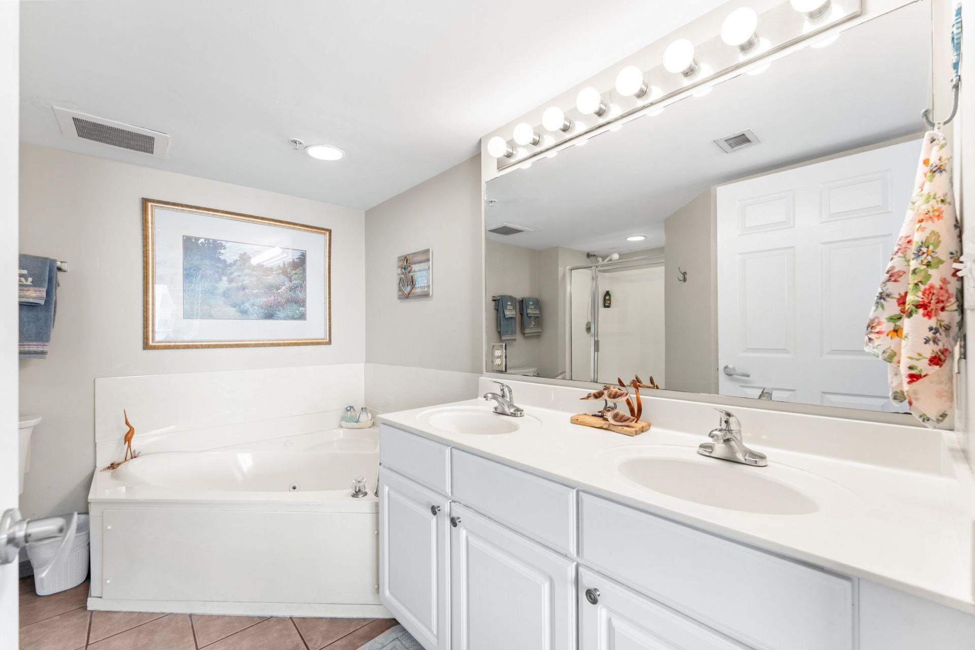 1707 Perrin Dr. Photo 20