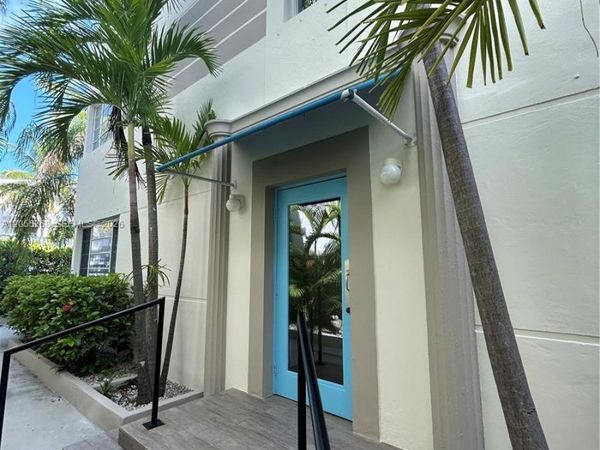 345 Collins Ave, Unit 4, Miami Beach, FL 33139